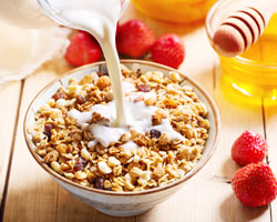 Muesli with milk